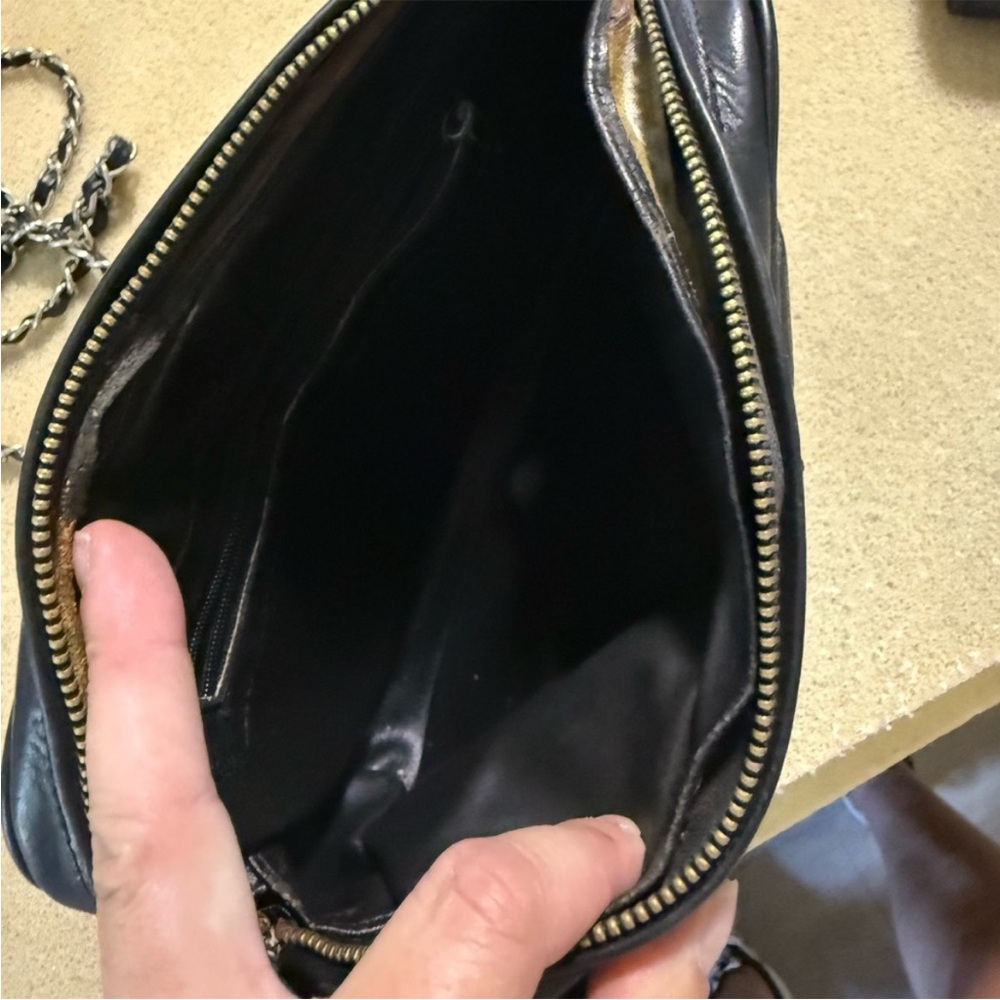 CHANEL Black Quilted Crossbody Bag - Picture 3 of 4
